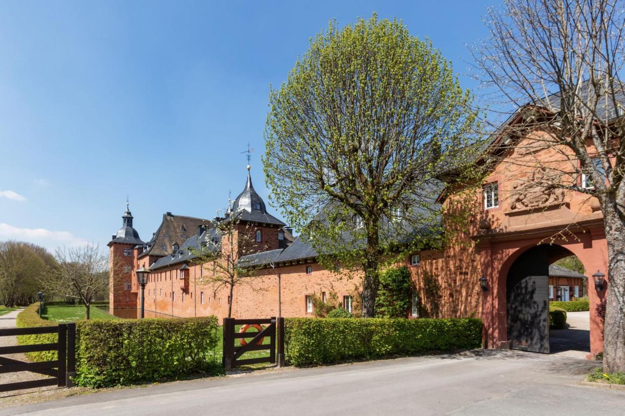 Ferienwohnung Saalstube - Schloss Adolphsburg كيرتشهانديم المظهر الخارجي الصورة
